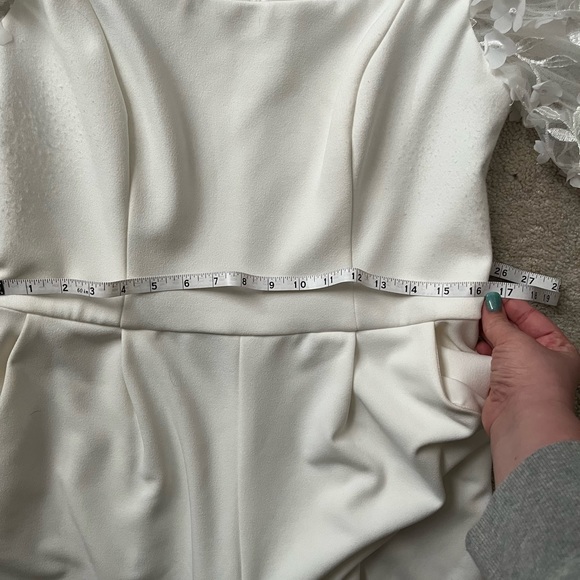 David’s Bridal off-the-shoulder floral puff sleeve jumpsuit - Picture 9 of 14